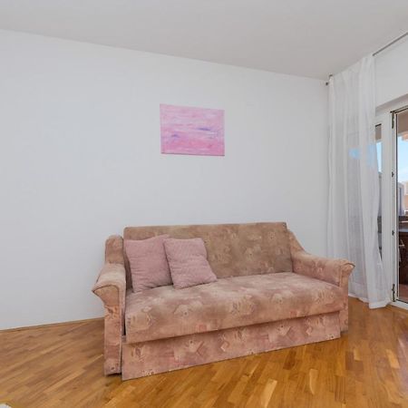 Skiljini Dvori - Apartman Макарска Экстерьер фото