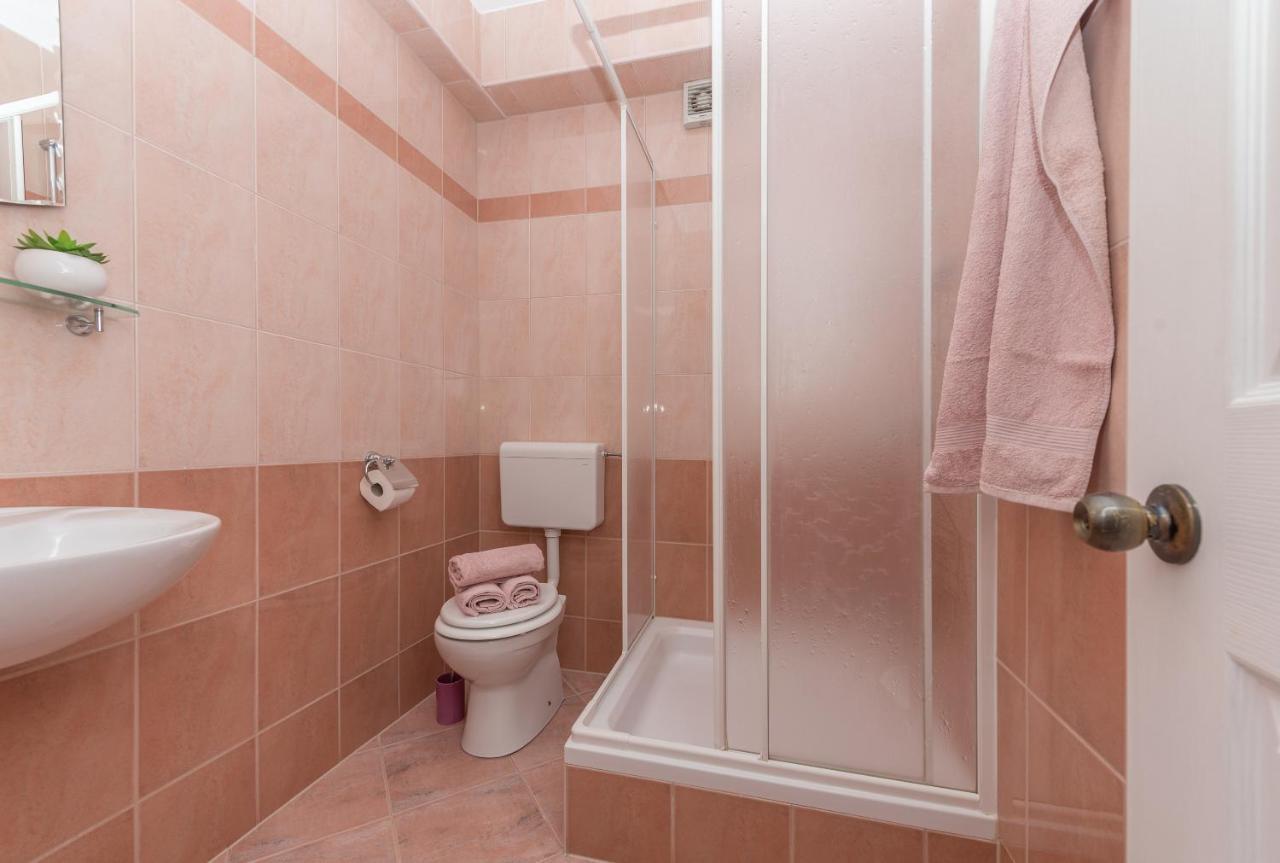 Skiljini Dvori - Apartman Макарска Экстерьер фото